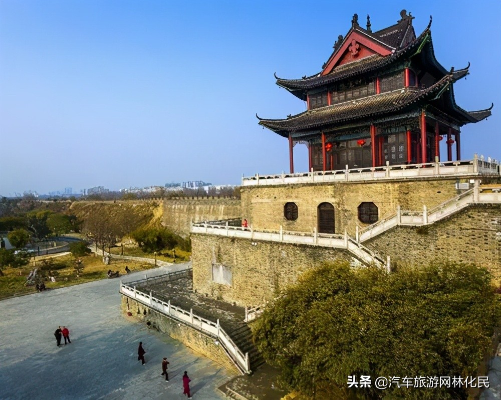 桂林+韶山毛主席铜像广场+凤凰古城+阳朔西街休闲七日游