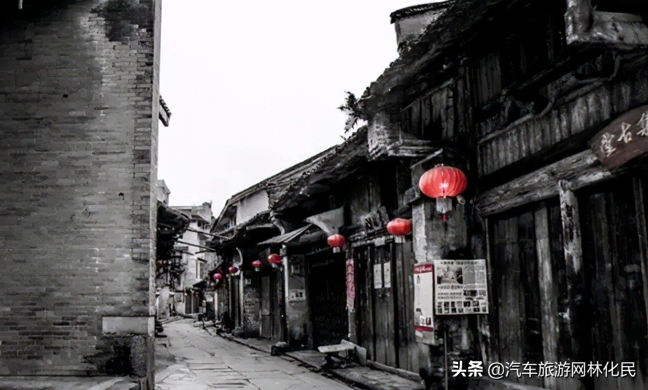 桂林+韶山毛主席铜像广场+凤凰古城+阳朔西街休闲七日游